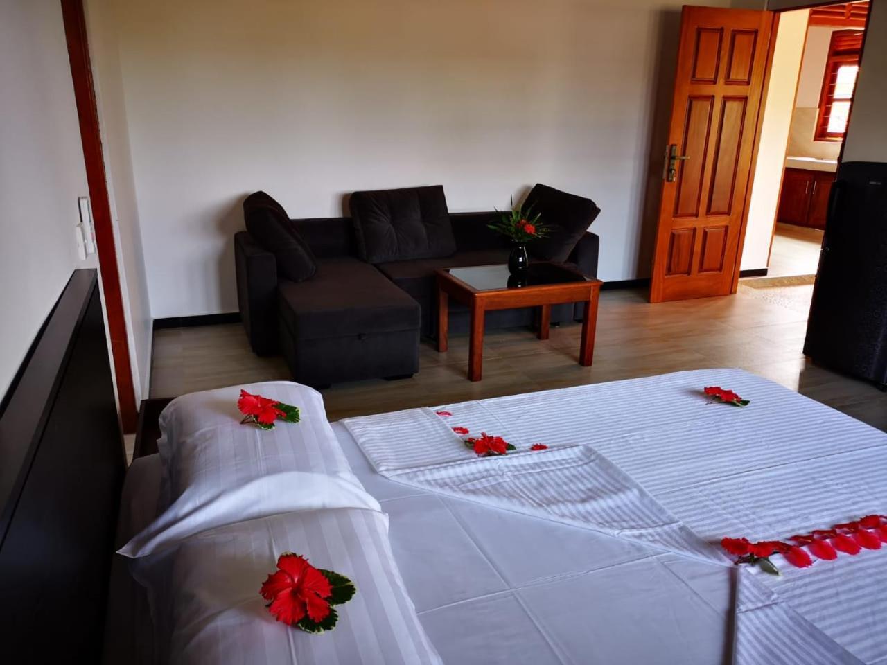 Ayurveda Centrum Lawrence Hill Paradise Hikkaduwa Esterno foto